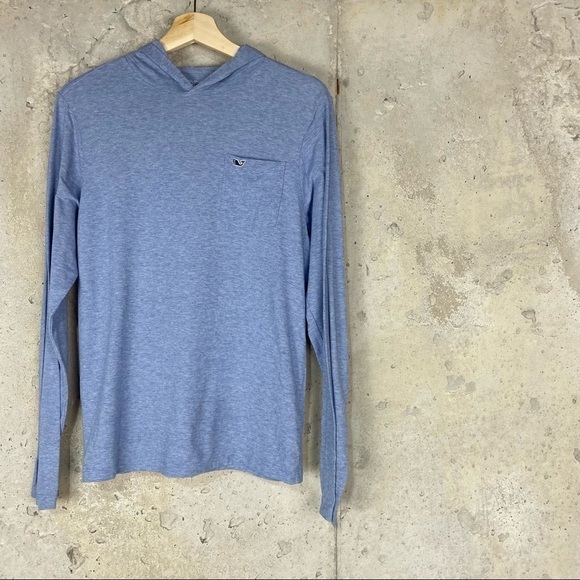 Vineyard Vines Tops - Vineyard vines blue micro striped lightweight hooded long sleeve pullover